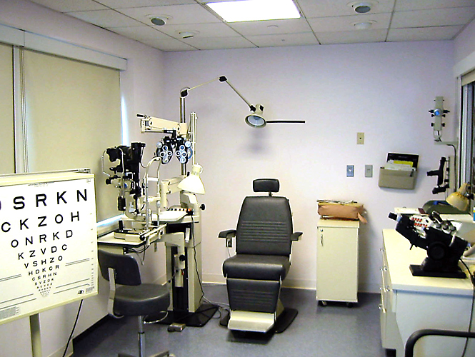 Low Vision Clinic Examination Room